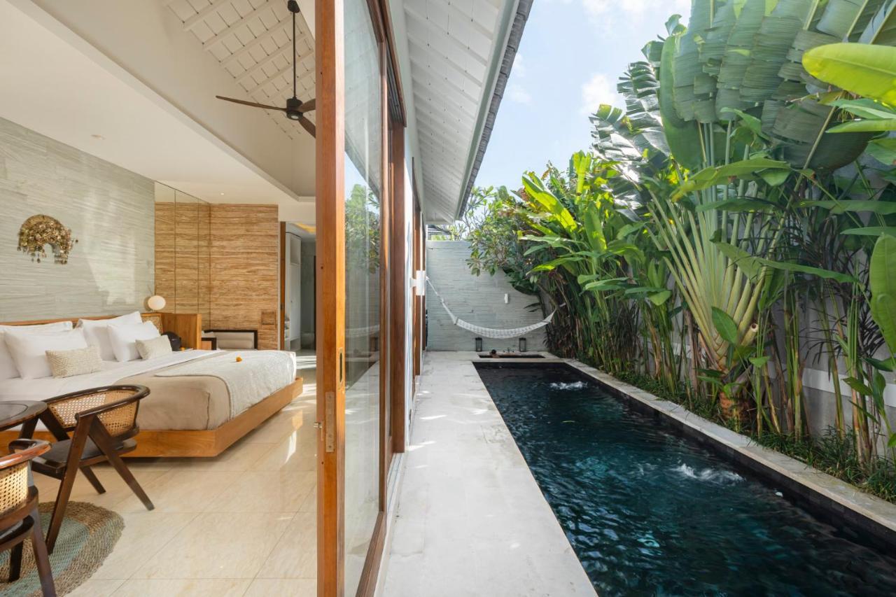 Astera Villa Seminyak By Ini Vie Hospitality Ngoại thất bức ảnh