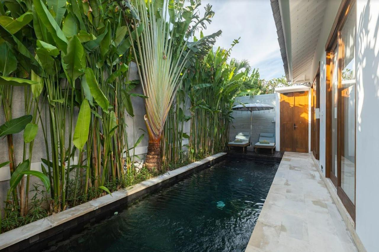 Astera Villa Seminyak By Ini Vie Hospitality Ngoại thất bức ảnh